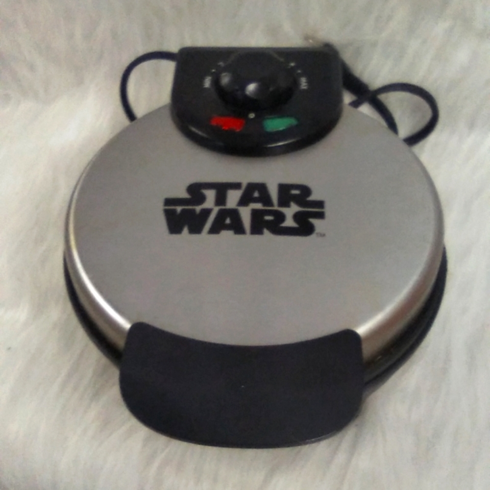 Star wars waffle maker